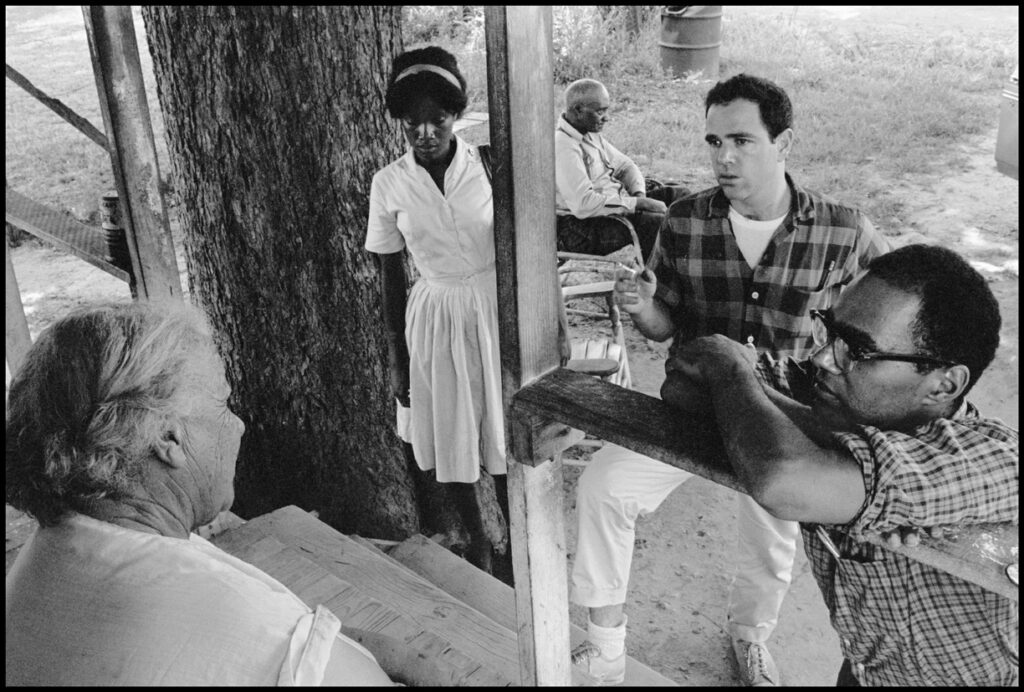 Martha Prescod, Mike Miller, and Bob Moses (left to right) do voter registration work in the Mississippi countryside, 1963, Danny Lyon, Memories of the Southern Civil Rights Movement, 107, dektol.wordpress.com